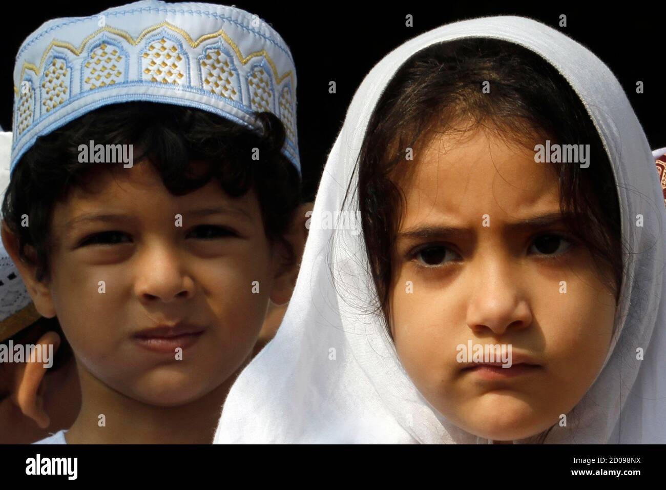 Pupils Stand Near A Scale Model Of The Kaaba Which Was Constructed At Nile Garden School Before The Upcoming Eid Al Adha Festival In Cairo November 11 10 Muslims Across The World Are