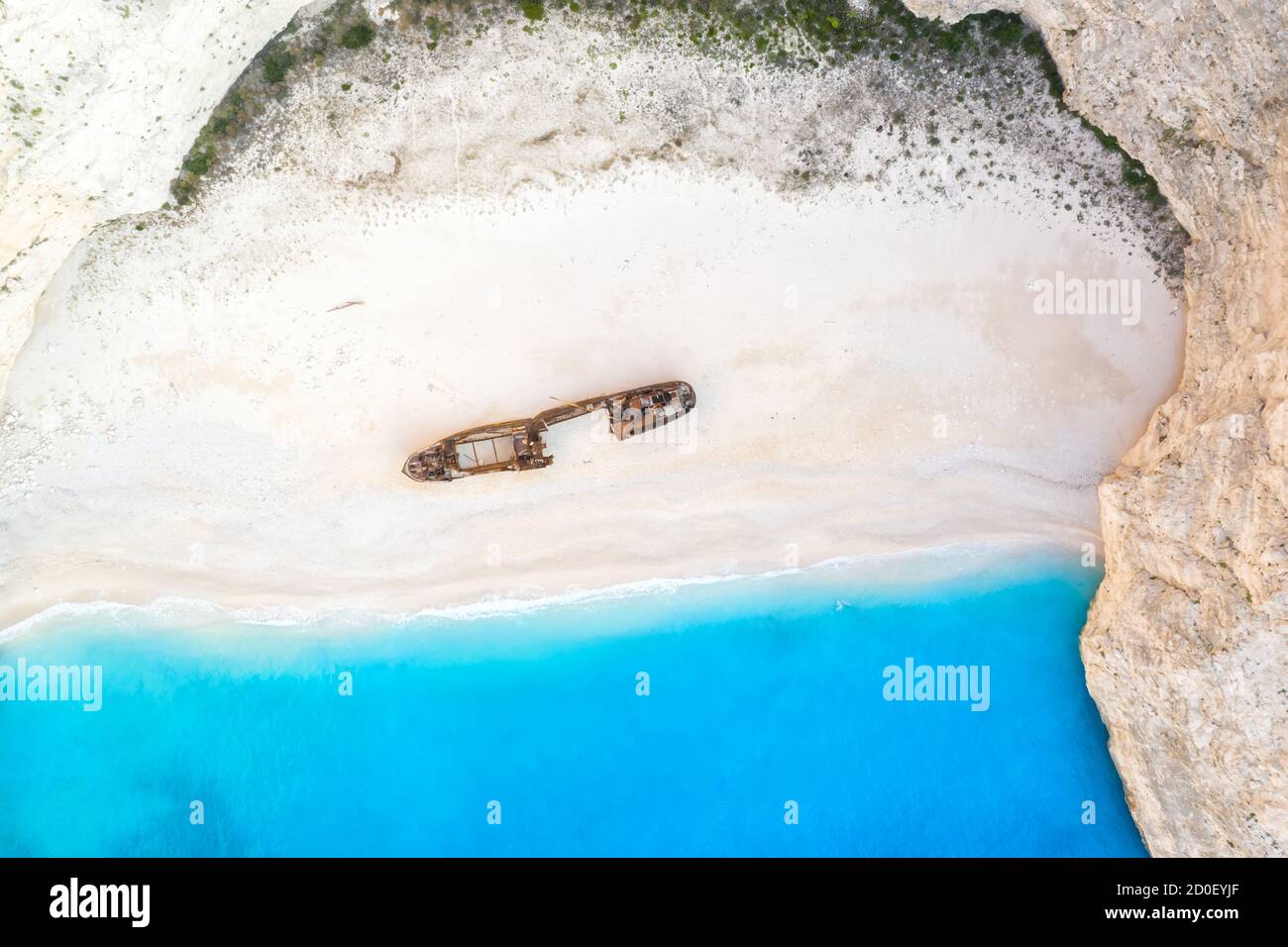 Zakynthos, Grèce - 20 septembre 2020 : naufrage de mer de l'île de Zakynthos Navagio Beach drone View photo aérienne en Grèce. Banque D'Images