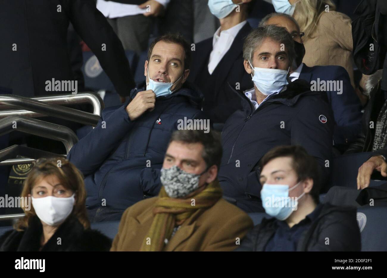 Le joueur de tennis Richard Gasquet, son agent Julien Casseigne, participe au championnat français Ligue 1 du match de football entre Paris Saint-Germain et SCO an Banque D'Images