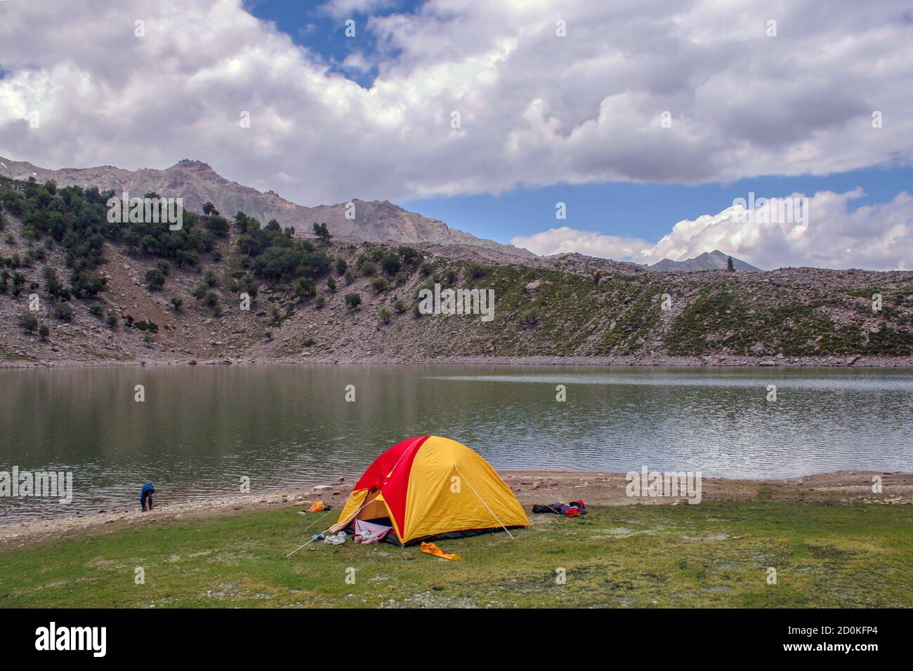 Le lac Rama est un lac près d'Astore, à Gilgit-Baltistan, au Pakistan. Il est au sommet de la belle vallée d'Astore Banque D'Images