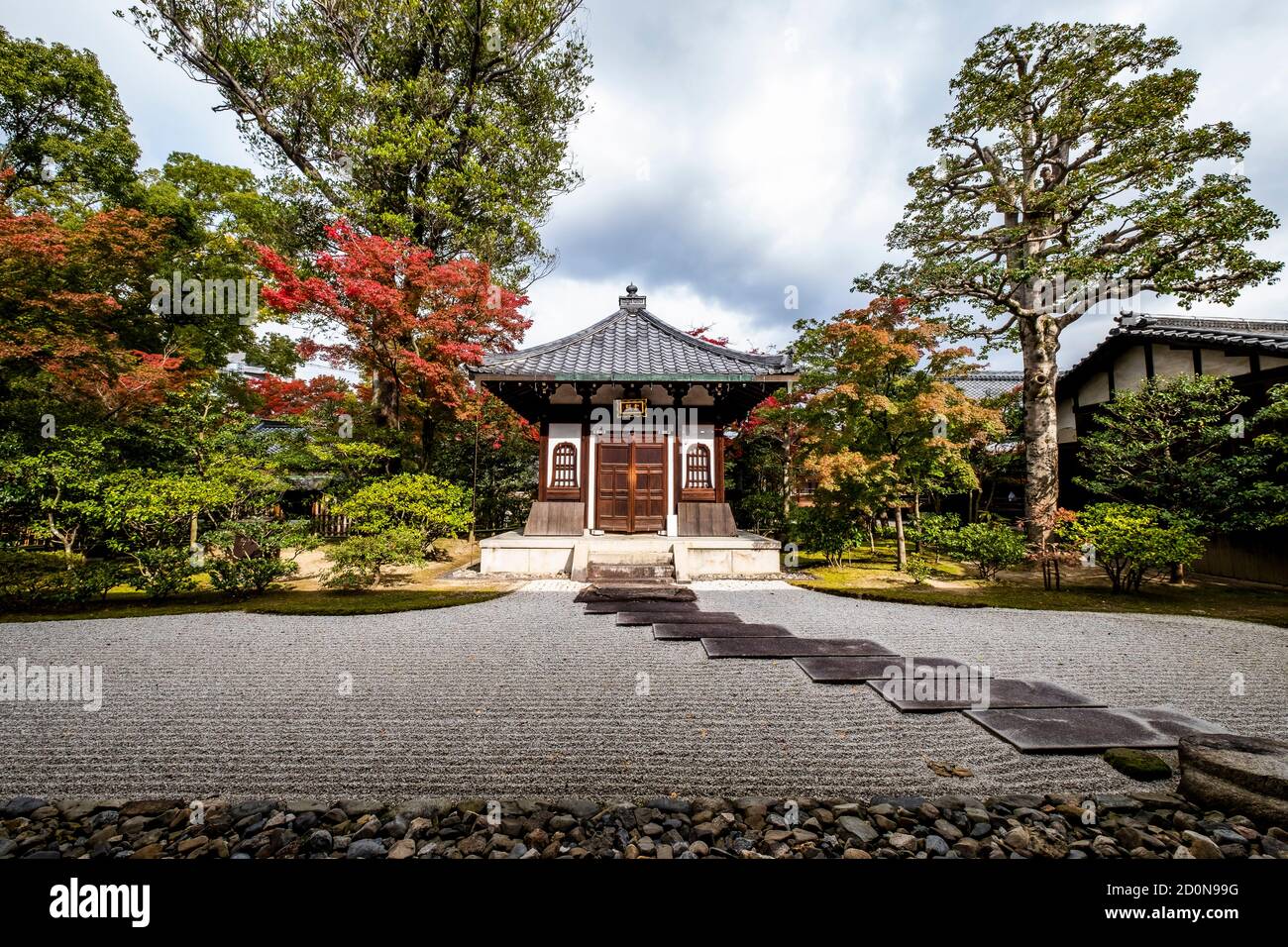 Beau jardin du temple de Kenninji. Banque D'Images