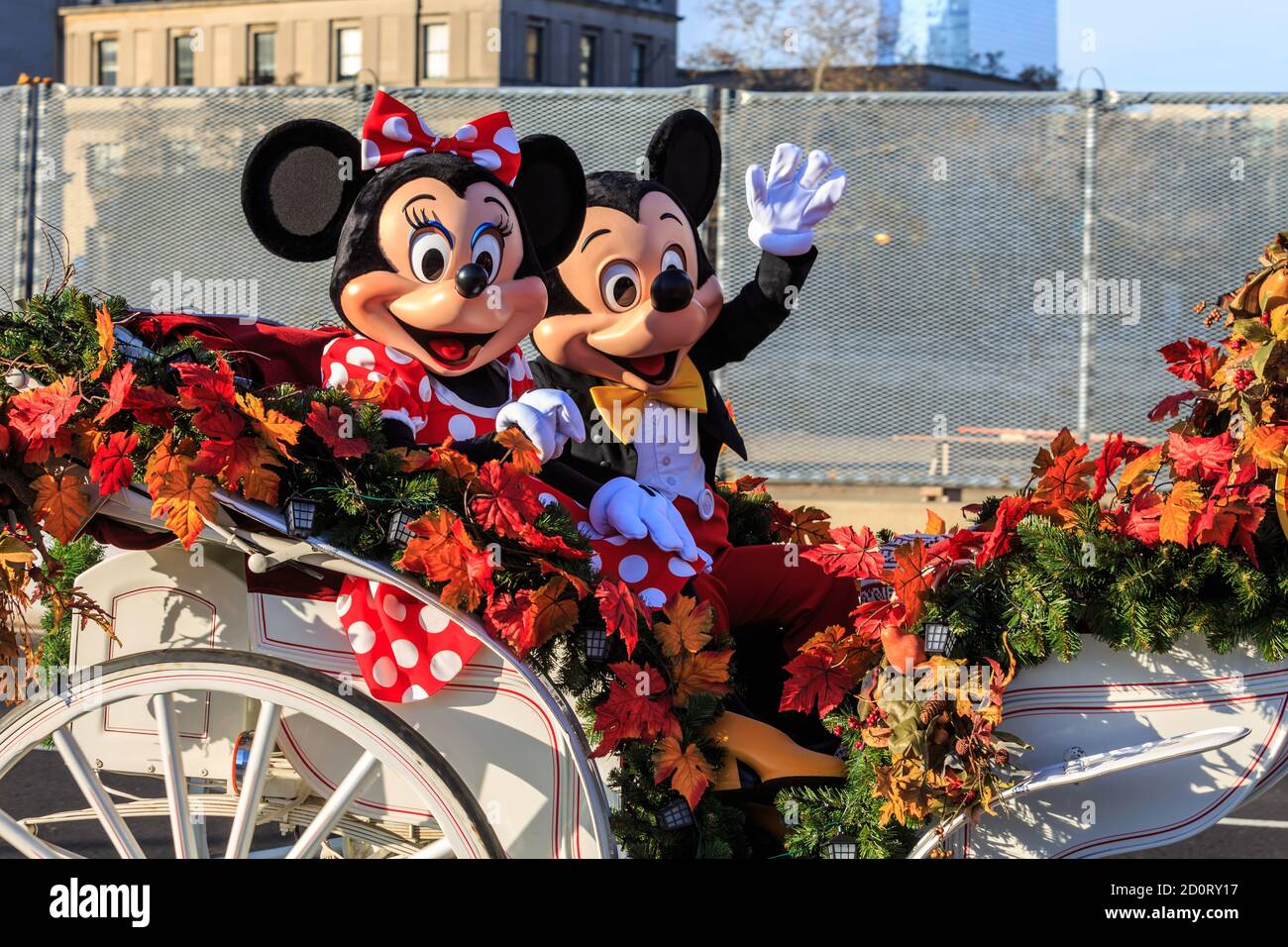 Mickey et Minnie Mouse dans le défilé de la fête de Thanksgiving de Philadelphie. Banque D'Images