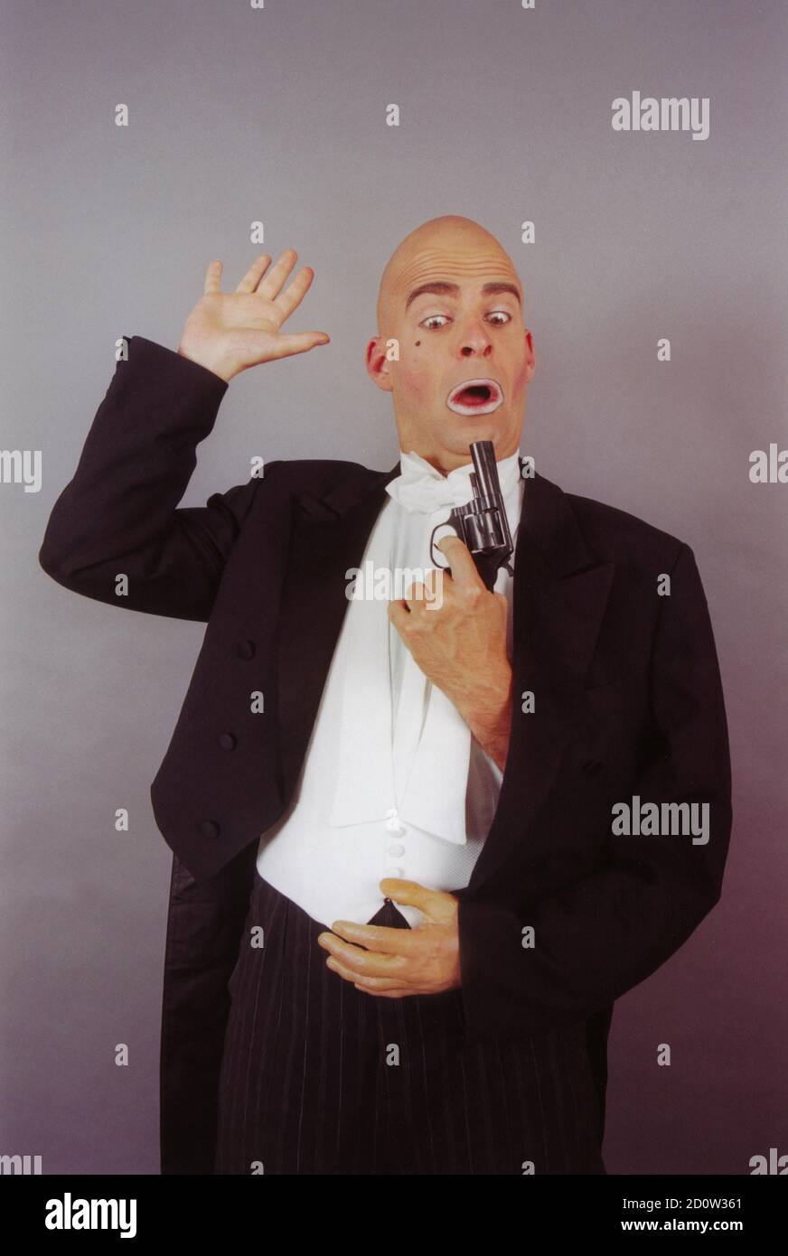 Clown à trois mains, pistolet, drôle, Berlin, Allemagne, Europe Banque D'Images