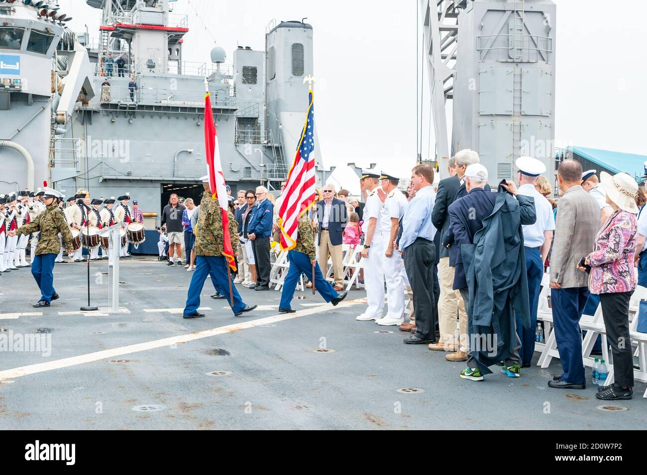 Boston, Massachusetts. 13 juin 2017. Naviguez à Boston. Photographié de l'USS Whidbey Island. Banque D'Images