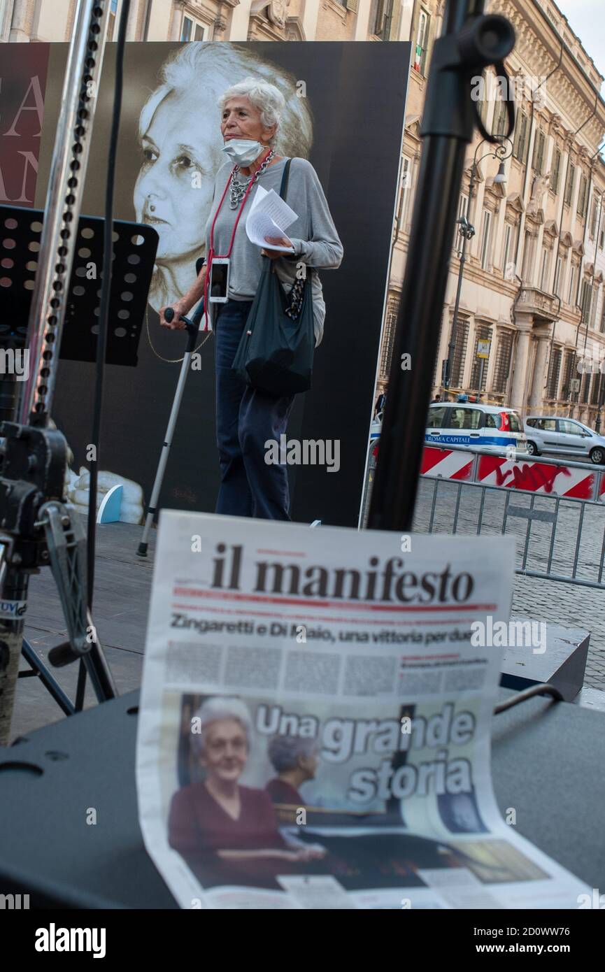 Rome, 24/09/2020: Adieu à Rossana Rossanda, Piazza SS Apostoli. © Andrea Sabbadini Banque D'Images