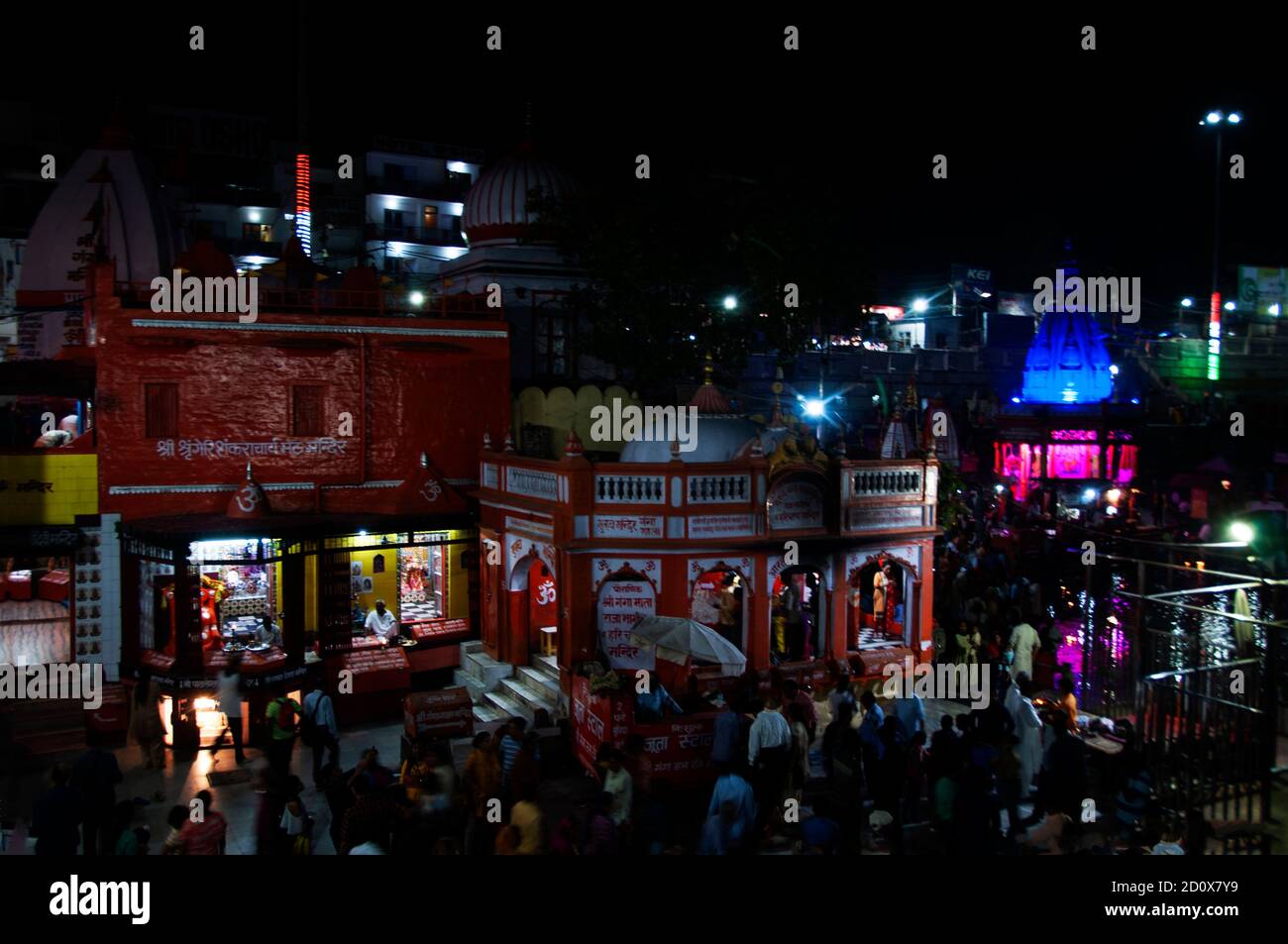 vue nocturne du temple de la déesse ganga à har ki pauri ghat haridwar,Uttrakhand,Inde Banque D'Images