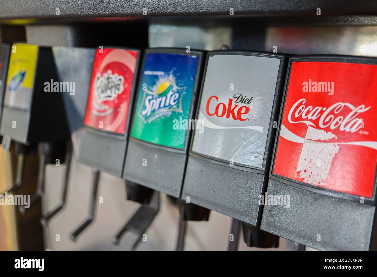 Wabjtam Distributeur de boissons / distributeur de boissons pour boissons  gazeuses / coca Cola / sprite, distributeur de boissons de fête / outil de  boisson Mini fontaine à boire à l'envers