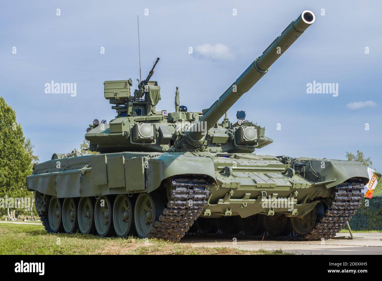 ALABINO, RUSSIE - 25 AOÛT 2020 : char russe T-90A 'Vladimir' gros plan par une journée ensoleillée Banque D'Images