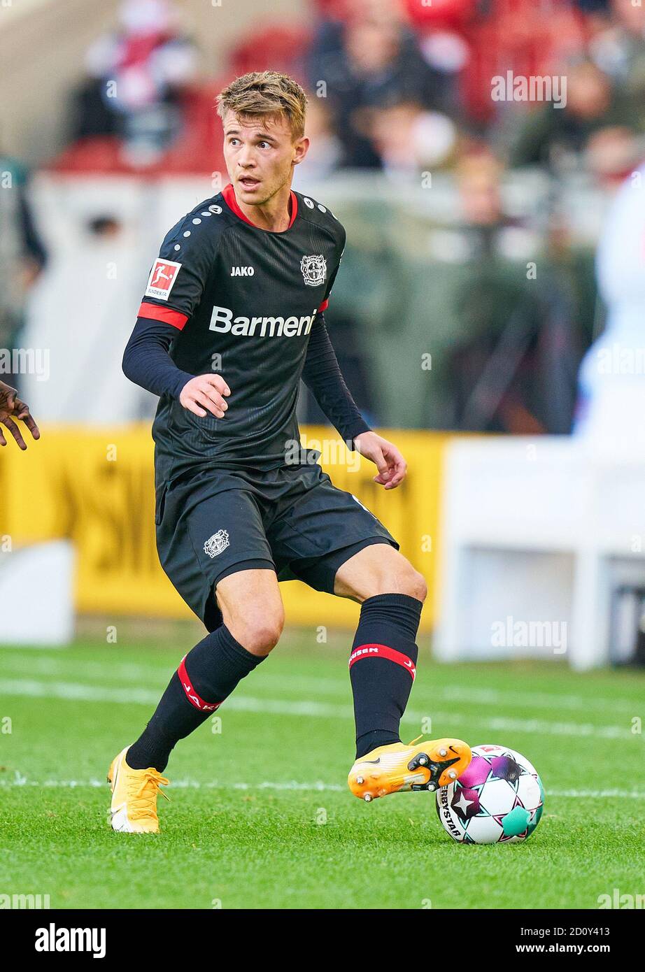 Daley SINKGRAVEN, Lev 22 VFB STUTTGART - BAYER 04 LEVERKUSEN 1-1 1.German Soccer League , Stuttgart, 03 octobre 2020, saison 2020/2021, match day 03, © Peter Schatz / Alamy Live News - les RÈGLEMENTS DFL INTERDISENT TOUTE UTILISATION DE PHOTOGRAPHIES comme SÉQUENCES D'IMAGES et/ou QUASI-VIDÉO - DFL Banque D'Images