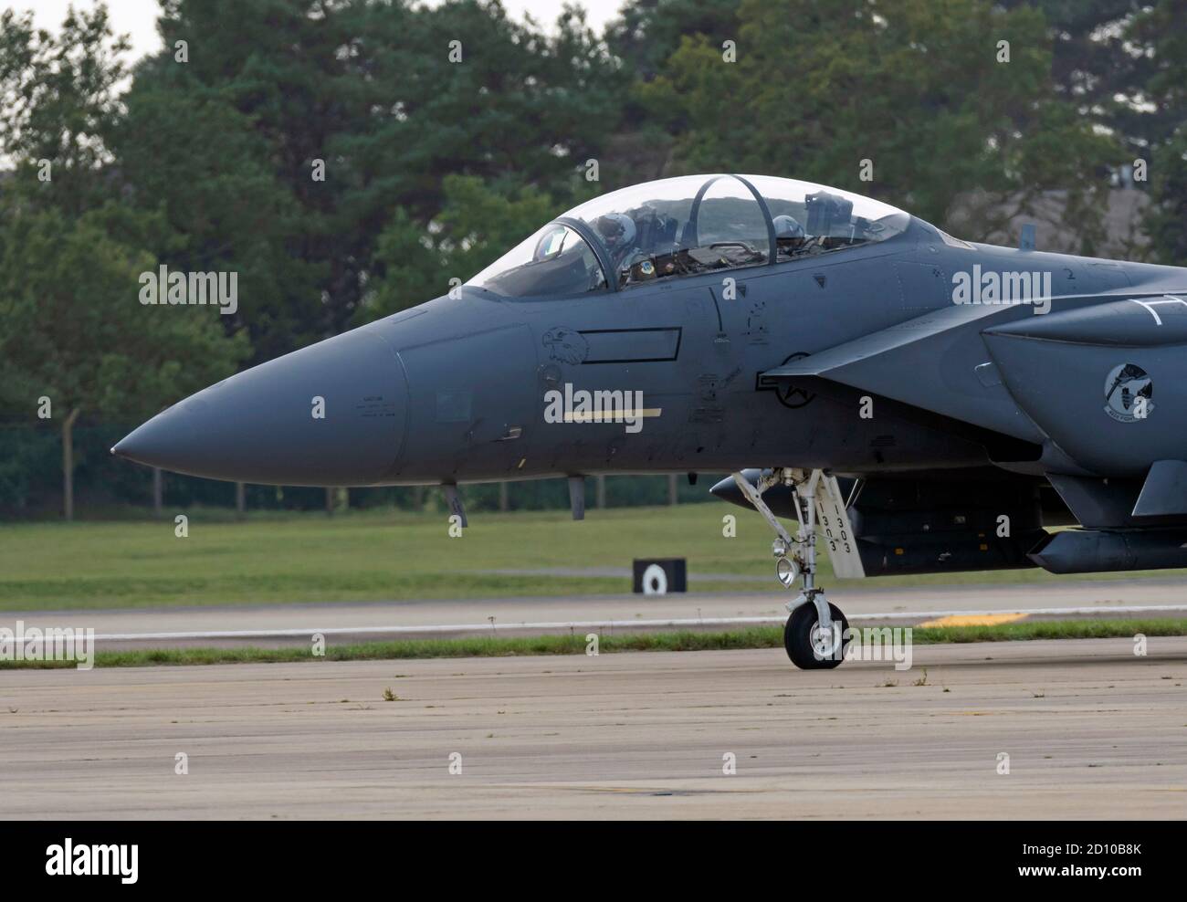 F-15E Strike Eagles du 492e escadron de « Mad Hatters » à la RAF Lakenheath lors des contrôles pré-vol, Banque D'Images