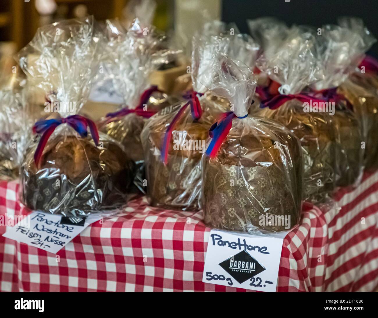 Panettone lors de la visite culinaire sur le lac de Lugano au Tessin, Circolo di Carona, Suisse Banque D'Images
