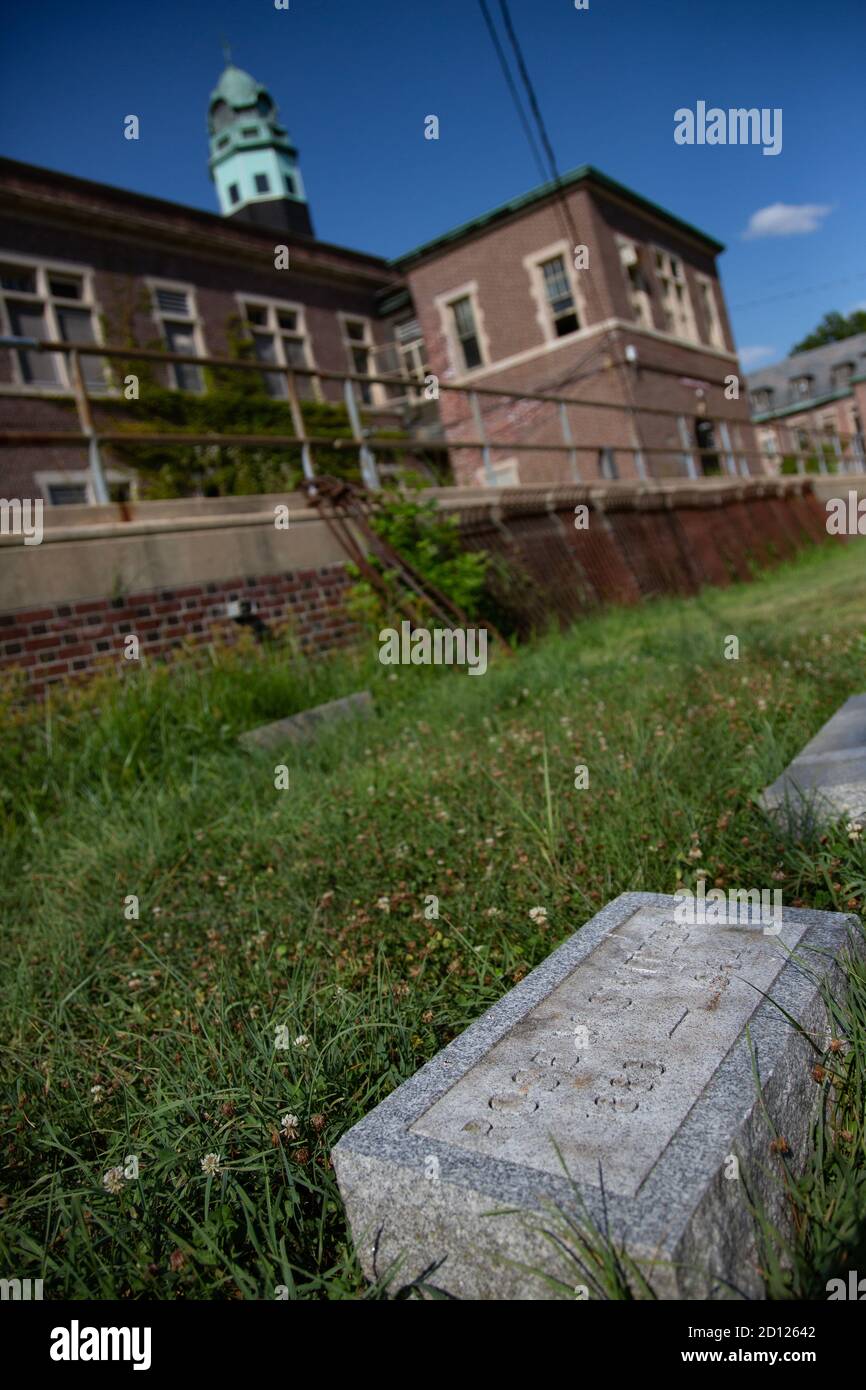 The Haunted Pennhurst School, également connue sous le nom de Pennhurst Asylum, en raison de ses conditions déplorables, de manque de personnel et de surpeuplement Banque D'Images