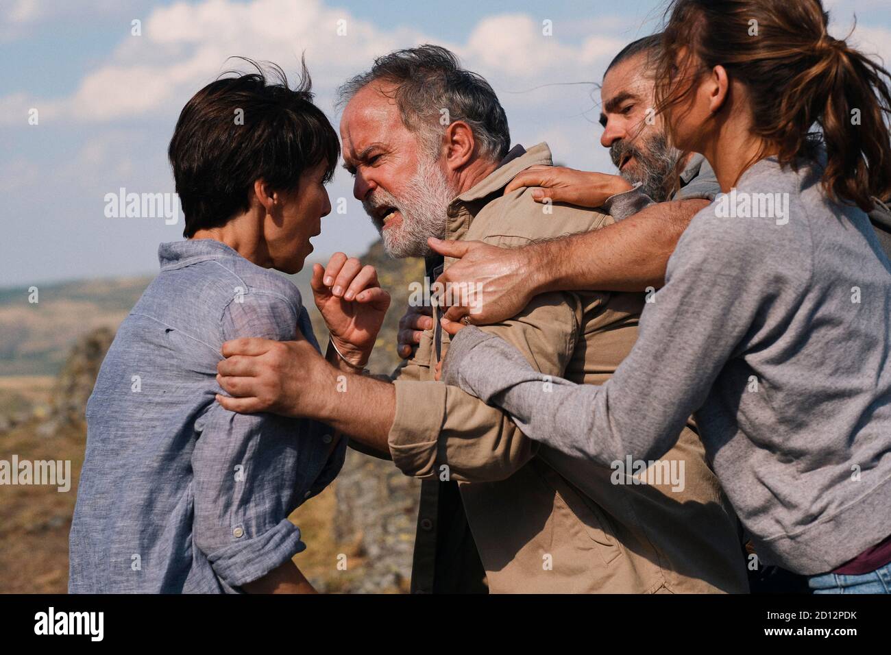 ARIADNA GIL, IRENE ESCOLAR, LUIS BERMEJO ET GONZALO CUNILL À ESCENARIO O (2020), SOUS LA DIRECTION DE CARLOS MARQUES-MARCET. Vania. Crédit : HBO / Album Banque D'Images