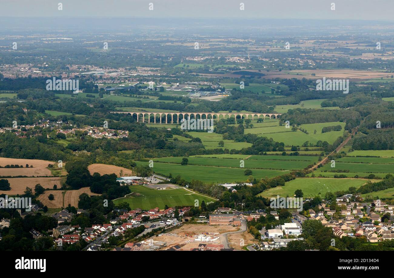 Une vue aérienne du magnifique Viaduc de Crimple Valley, Harrogate, North Yorkshire, Northern england, UK Banque D'Images