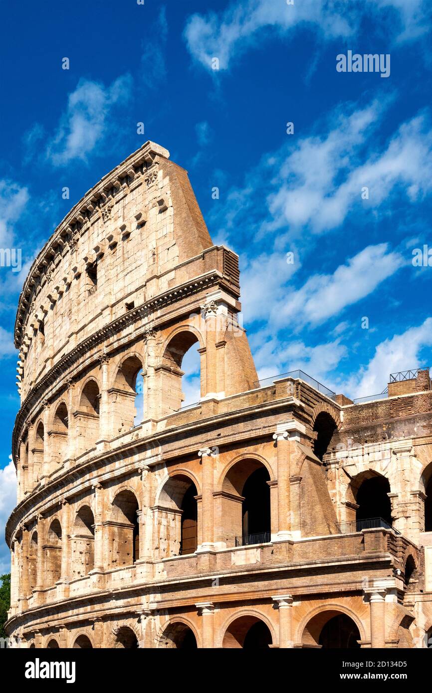 Extérieur du Colisée, Rome, Italie Banque D'Images