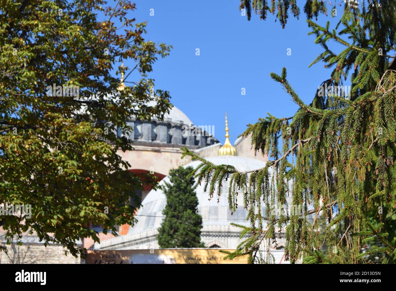 La Turquie a récemment fait passer la destination touristique populaire d'un musée à un lieu de culte, une mosquée. Banque D'Images