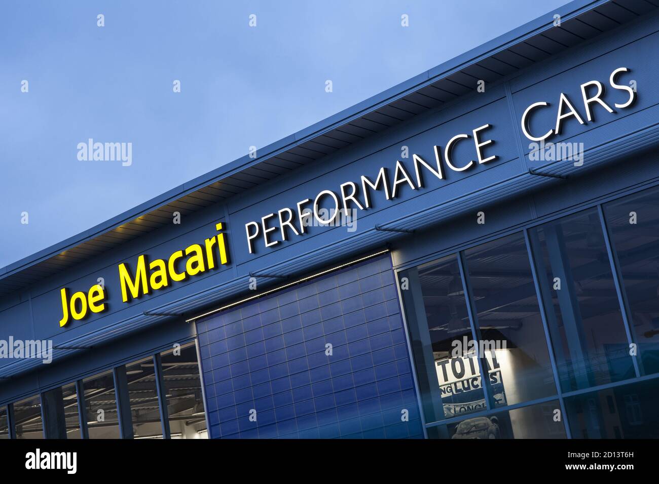 Joe Macari Performance cars, 30 janvier 2015, comme vu sur BBC Two - Supercars vs véhicules d'occasion. Banque D'Images