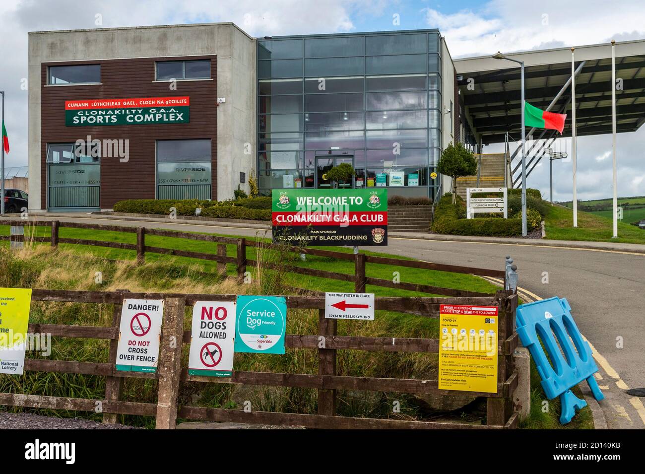 Clonakilty, West Cork, Irlande. 5 octobre 2020. Le siège social de GAA a annoncé cet après-midi que tous les présentoirs du club doivent être reportés jusqu'à nouvel ordre en raison des cas de hausse de COVID-19. Avec le NPHET conseiller au gouvernement de déplacer tout le pays vers les restrictions de niveau 5, un verrouillage virtuel, le GAA a suspendu les jeux de compétition et cinq finales de comté. C'est après que les fans de GAA ont été vus célébrer après que Blackrock a gagné le Cork Senior Hurling Championships hier. Clonakilty GAA Club a été fermé aujourd'hui, mais la salle de gym est restée ouverte. Crédit : AG News/Alay Live News Banque D'Images