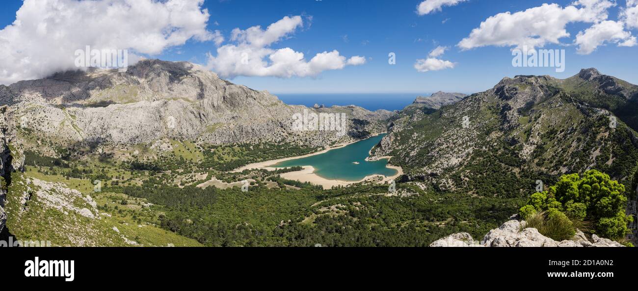Réservoir de Gorg Blau et Puig Major, le plus haut de l'île de Majorque point, 1445 mètres au-dessus du niveau de la mer, Sierra de Tramuntana, municipalité de Banque D'Images