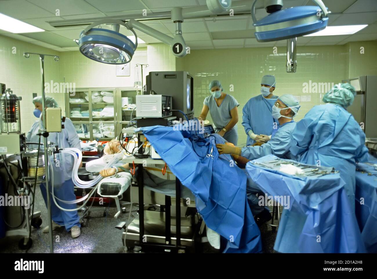 La scène de la salle d'opération orthopédique Banque D'Images