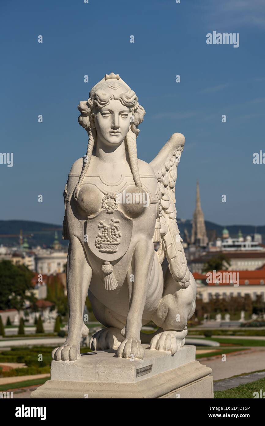 Sphinx im Schlossgarten Belvédère à Vienne, Österreich, Europa | Sphinx dans les jardins du Belvédère à Vienne, Autriche, Europe Banque D'Images