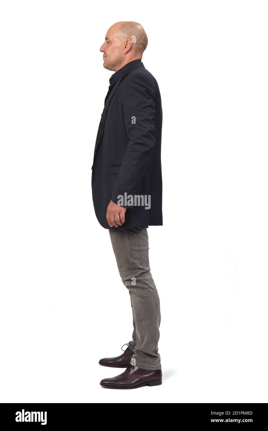 vue latérale d'un homme avec blazer sur fond blanc Banque D'Images