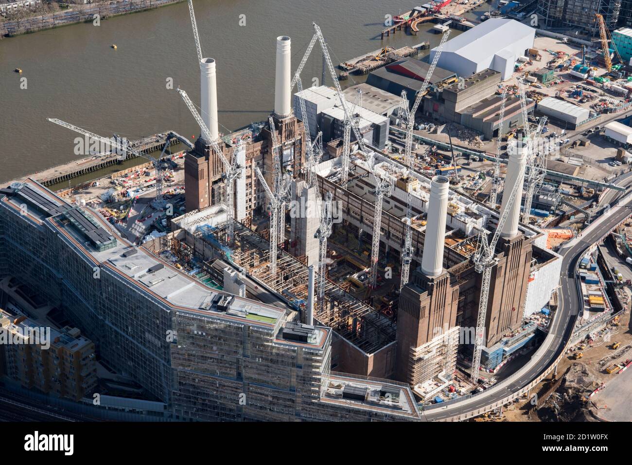 Rénovation de la centrale électrique Battersea dans le cadre du projet neuf Elms Development, Londres, 2018, Royaume-Uni. Vue aérienne. Banque D'Images