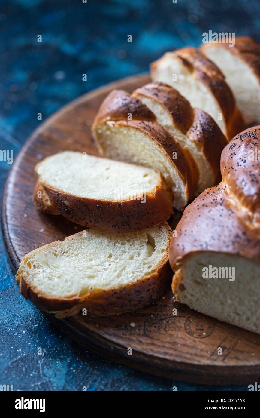 Pain au challah maison, sélection. Pain traditionnel. Banque D'Images