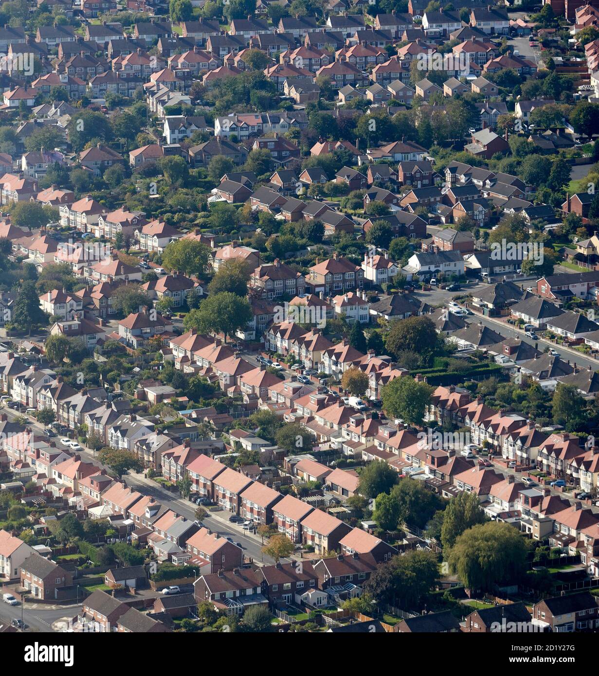Vue aérienne de la banlieue semi-isolée, Liverpool, nord-ouest de l'Angleterre, Royaume-Uni Banque D'Images