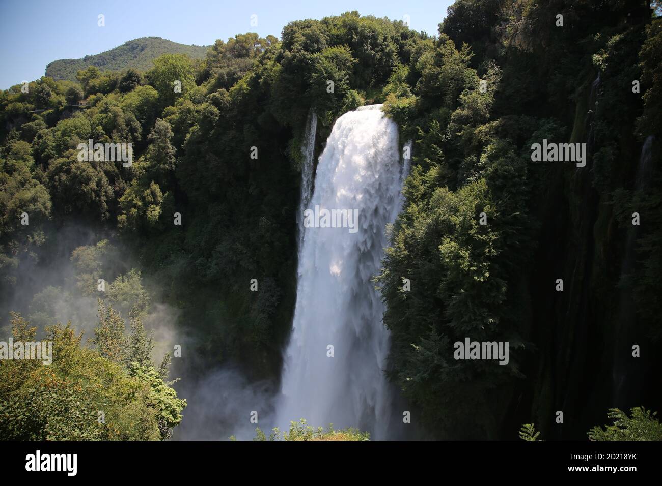Les splendides cascades de Marmore en Italie Banque D'Images