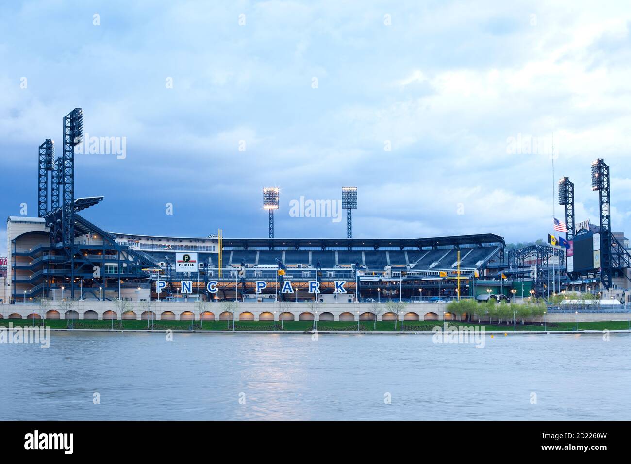 Pittsburgh, Pennsylvanie, États-Unis - PNC Park Stadium dans le quartier de North Shore. Banque D'Images
