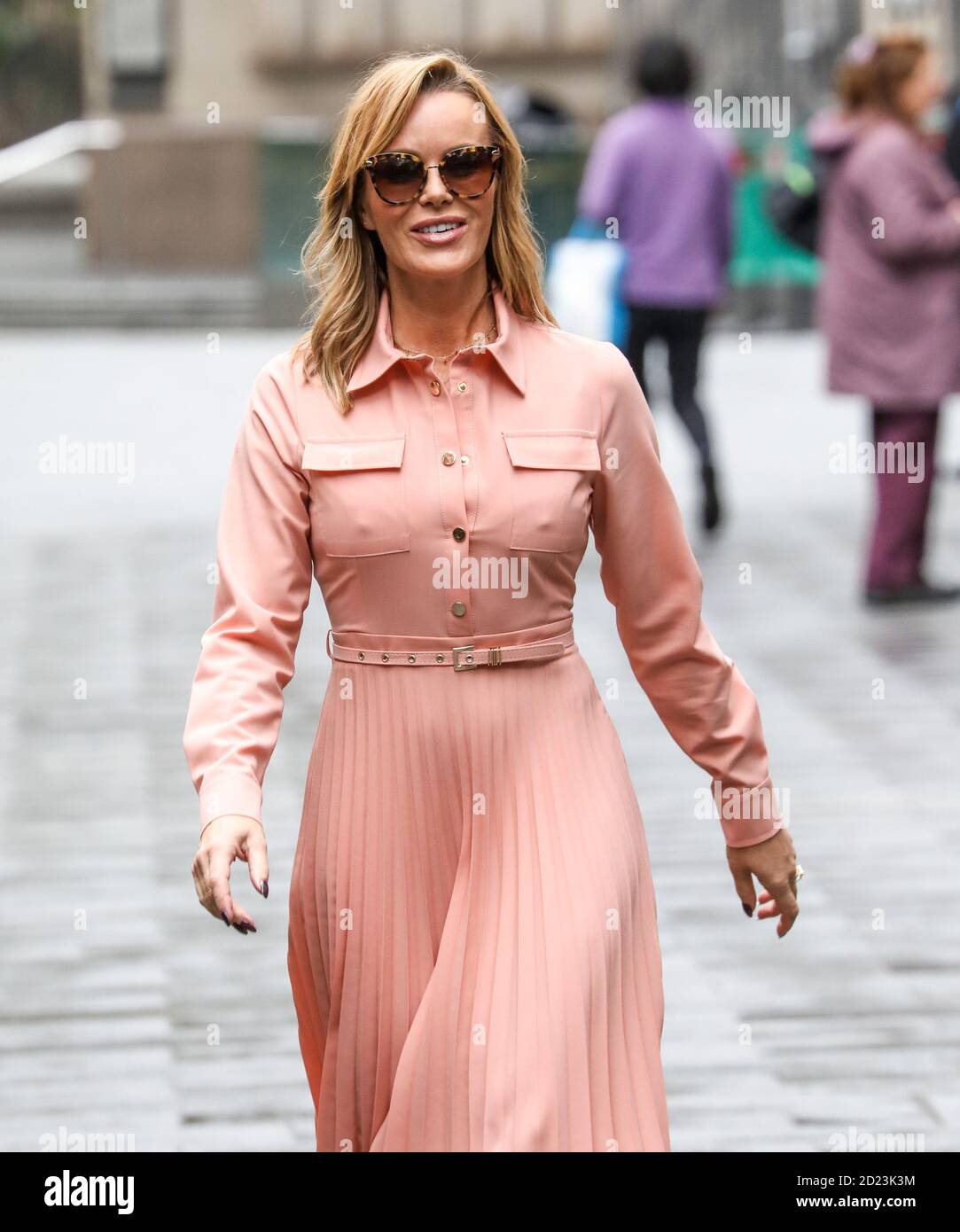 Non exclusif: Amanda Holden, Global radio Studios, Londres, Royaume-Uni, 06 octobre 2020, photo par piQtured Banque D'Images