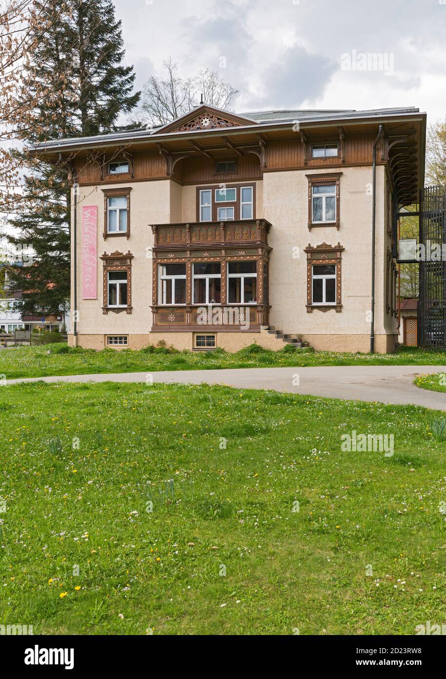 Villa Jauss, Fuggerpark, Oberstdorf, Bayern, Allemagne Banque D'Images