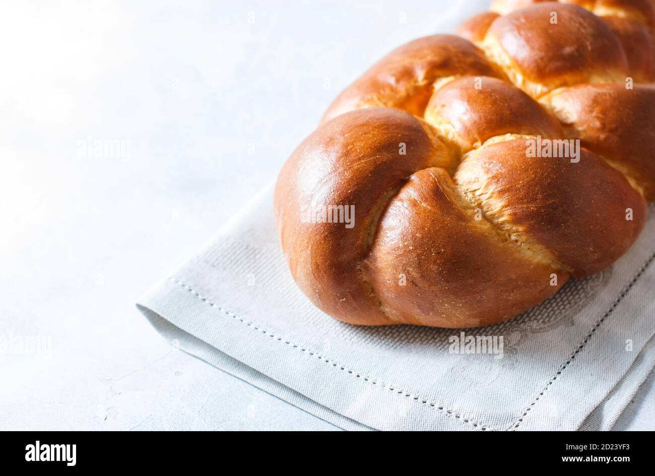 Pain au challah maison, sélection. Banque D'Images