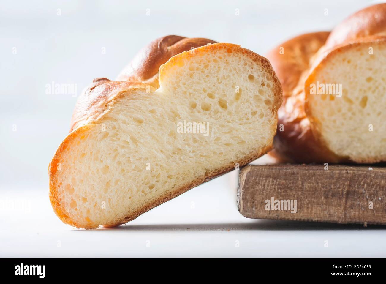 Pain au challah maison, sélection. Banque D'Images