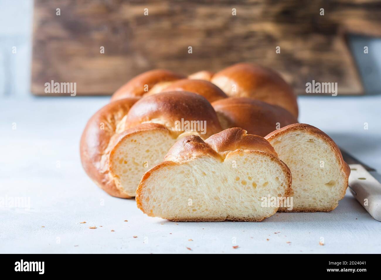Pain au challah maison, sélection. Banque D'Images