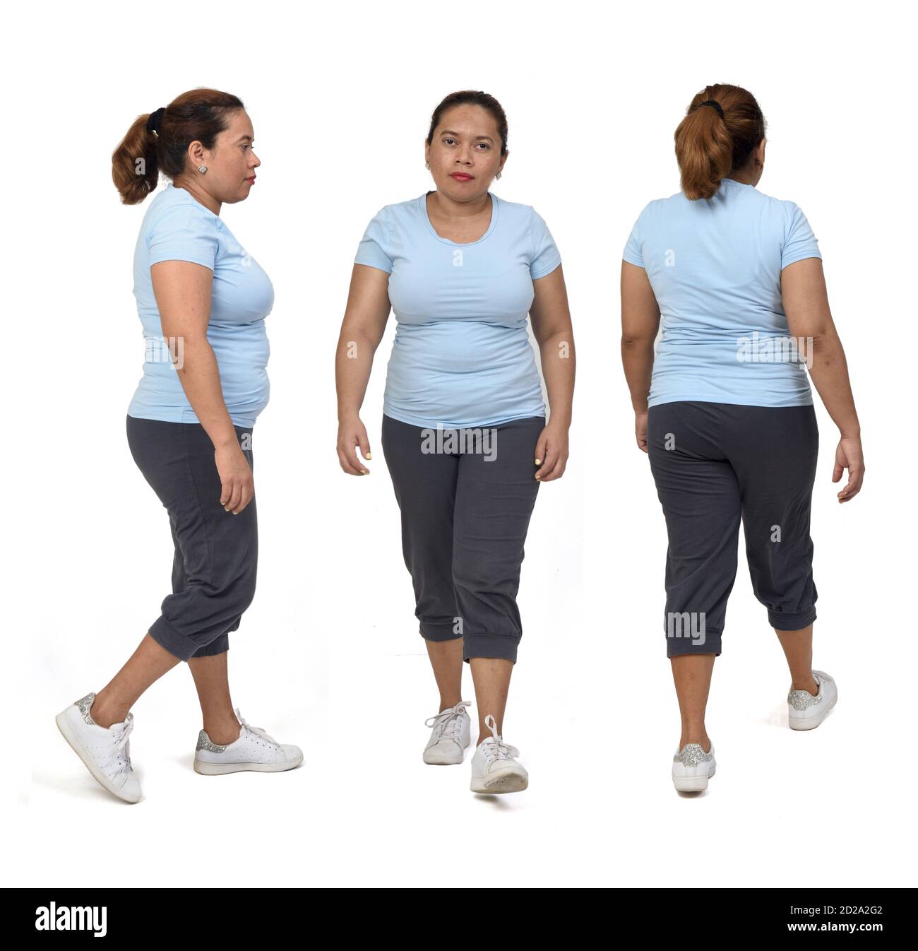 vue avant et arrière de la même femme avec des vêtements de sport marchant sur fond blanc Banque D'Images