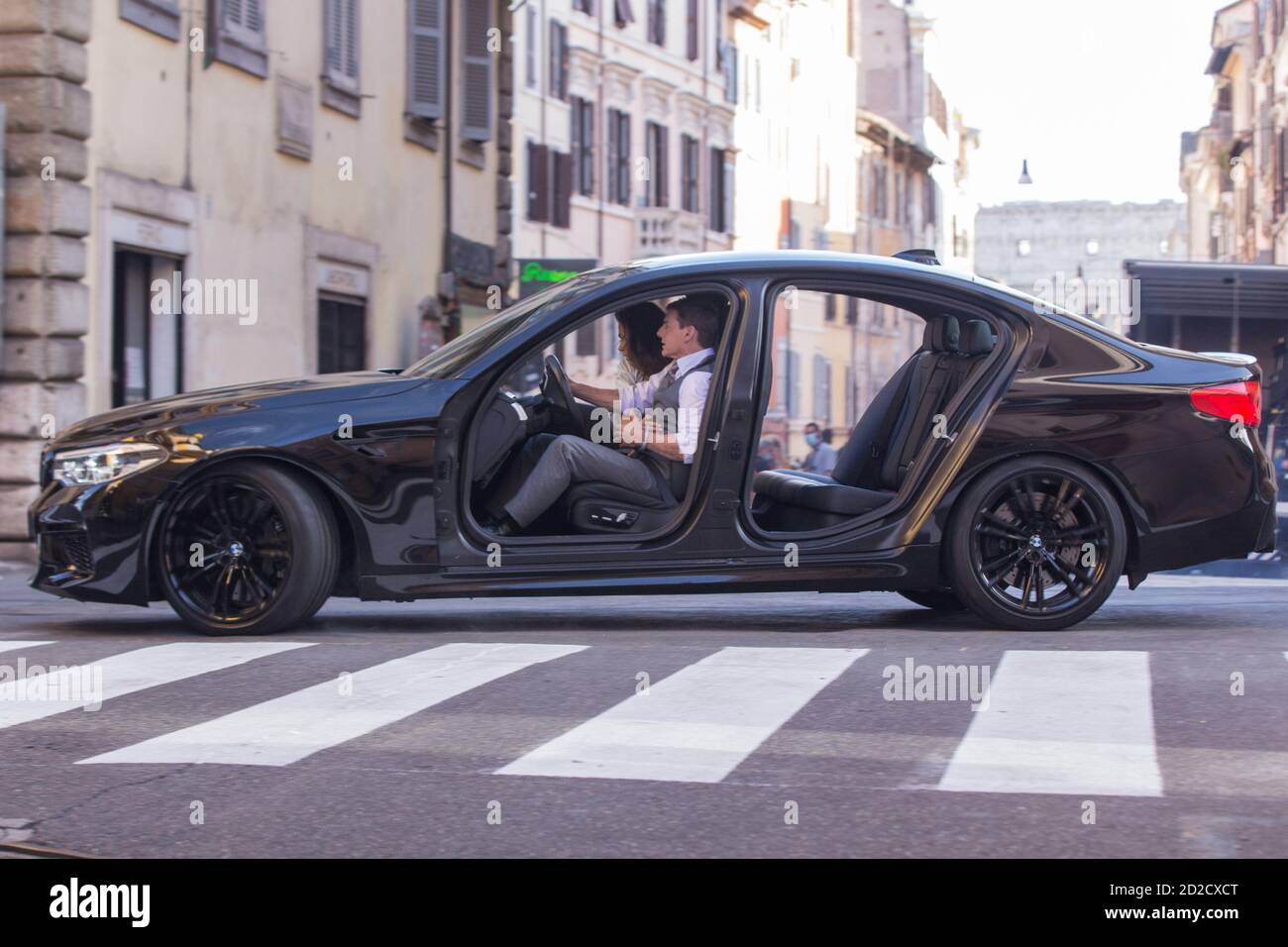 Rome, Italie. 06e octobre 2020. Tom Cruise sur la série de films 'la mission impossible 7' a commencé aujourd'hui à Rome, en Italie, dans le district de Monti via Panisperna, le 6 octobre 2020. (Photo de Matteo Nardone/Pacific Press/Sipa USA) crédit: SIPA USA/Alay Live News Banque D'Images