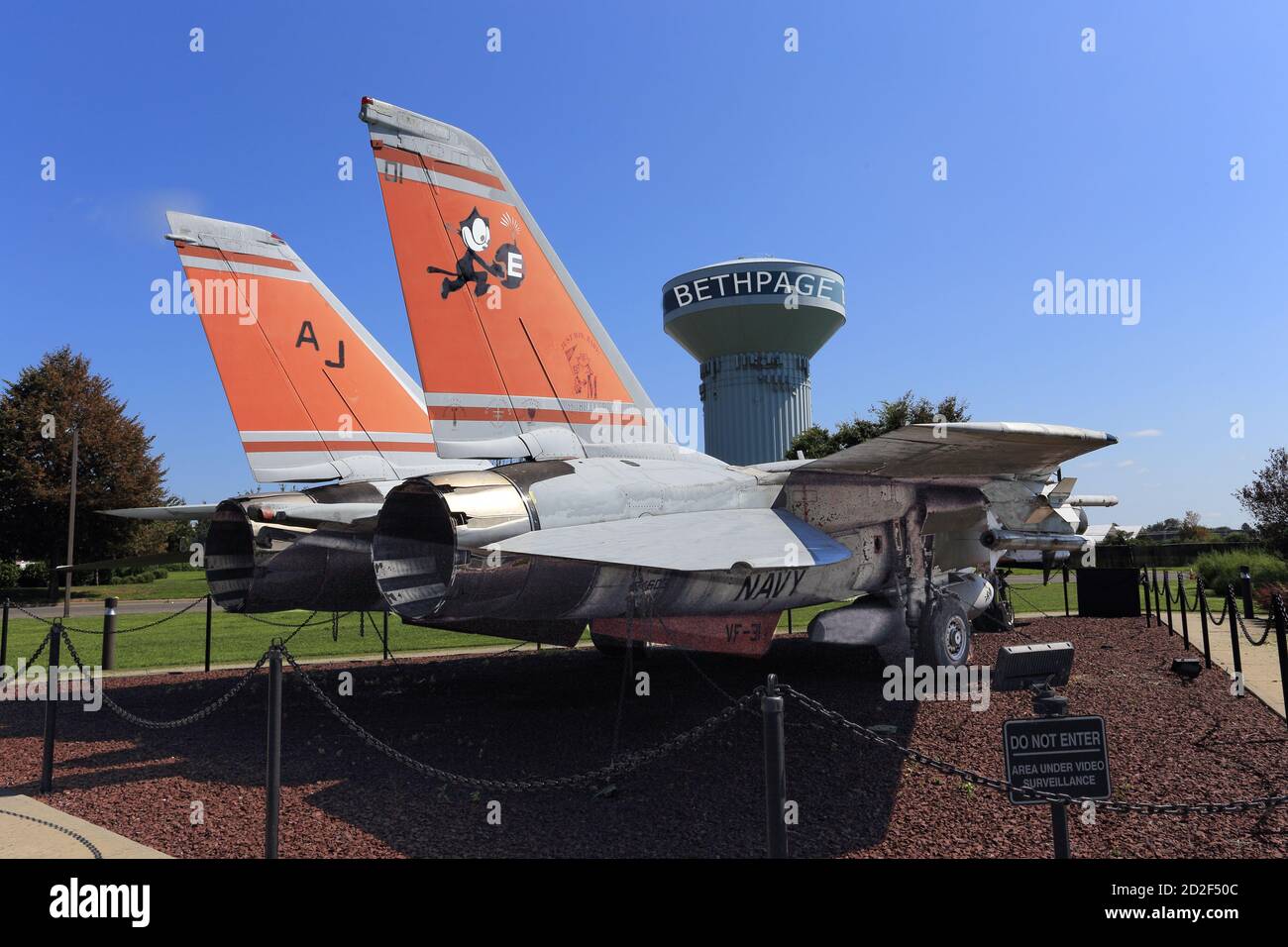 Grumman F-14D Tomcat avion de chasse sur affichage permanent Bethpage long Île de New York Banque D'Images