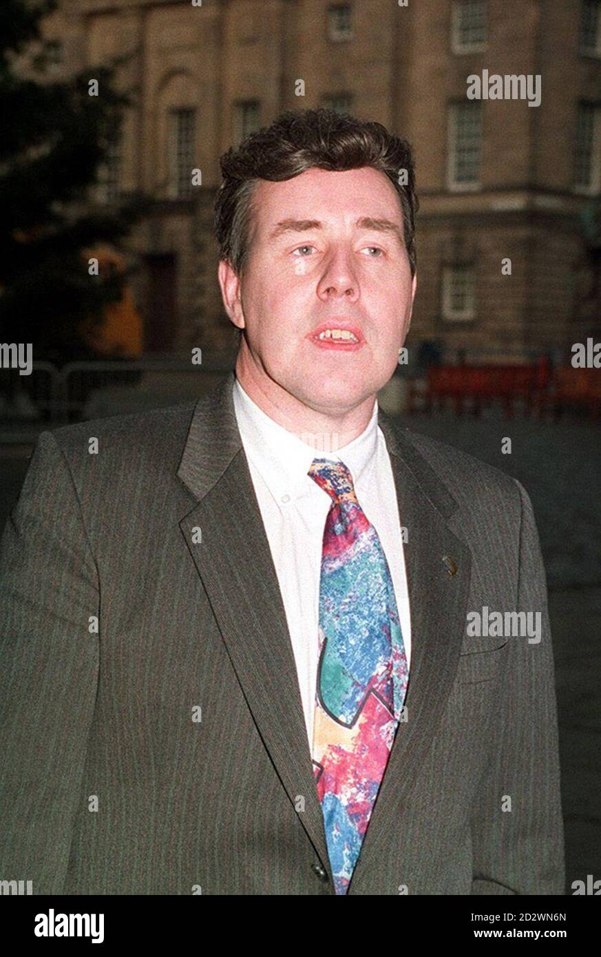 GLAS1. 2/12/94. GLASGOW. George Beattie arrive à la Cour d'appel d'Édimbourg aujourd'hui (vendredi). George Beattie a été reconnu coupable en juillet 1973 du meurtre de Margaret McLaughlin, âgée de 23 ans, mais a toujours protesté contre son innocence. Voir PA Story COURTS Beattie. PA NEWS, Chris Bacon. Banque D'Images