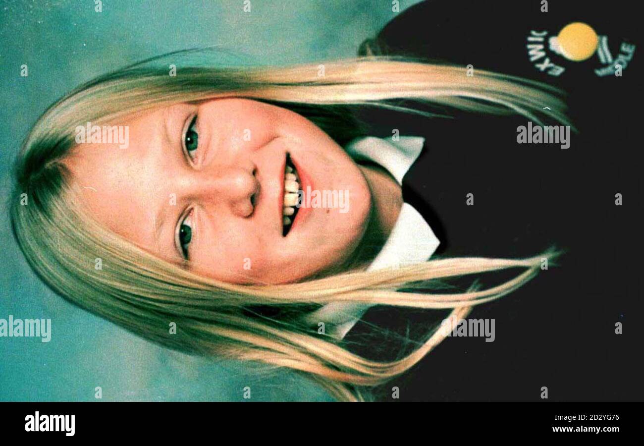 Meurtre Dune Jeune Fille De 14 Ans Une jeune fille de 14 ans, Kate Bushell, qui a été trouvée brutalement  assassinée dans un champ près de sa maison, à la périphérie d'Exeter. Les  détectives qui enquêtent sur le meurtre