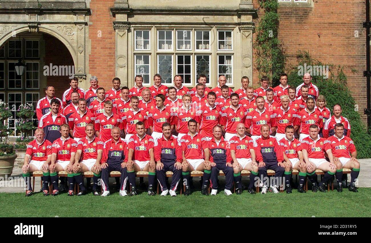 Les Lions britanniques ont fait le tour de l'équipe lors d'une journée médiatique de rugby Lions au Tylney Hall, Rotherwick, Hook. Les Lions partent pour l'Australie le 1/6/2001. Banque D'Images