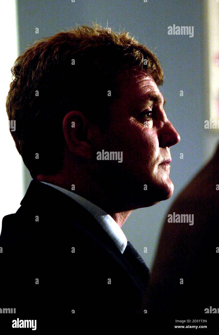 L'ancien directeur de Wigan Athletic Steve Bruce s'entretient avec les médias lors d'une conférence de presse où il a été dévoilé en tant que nouveau patron au Crystal Palace. Banque D'Images