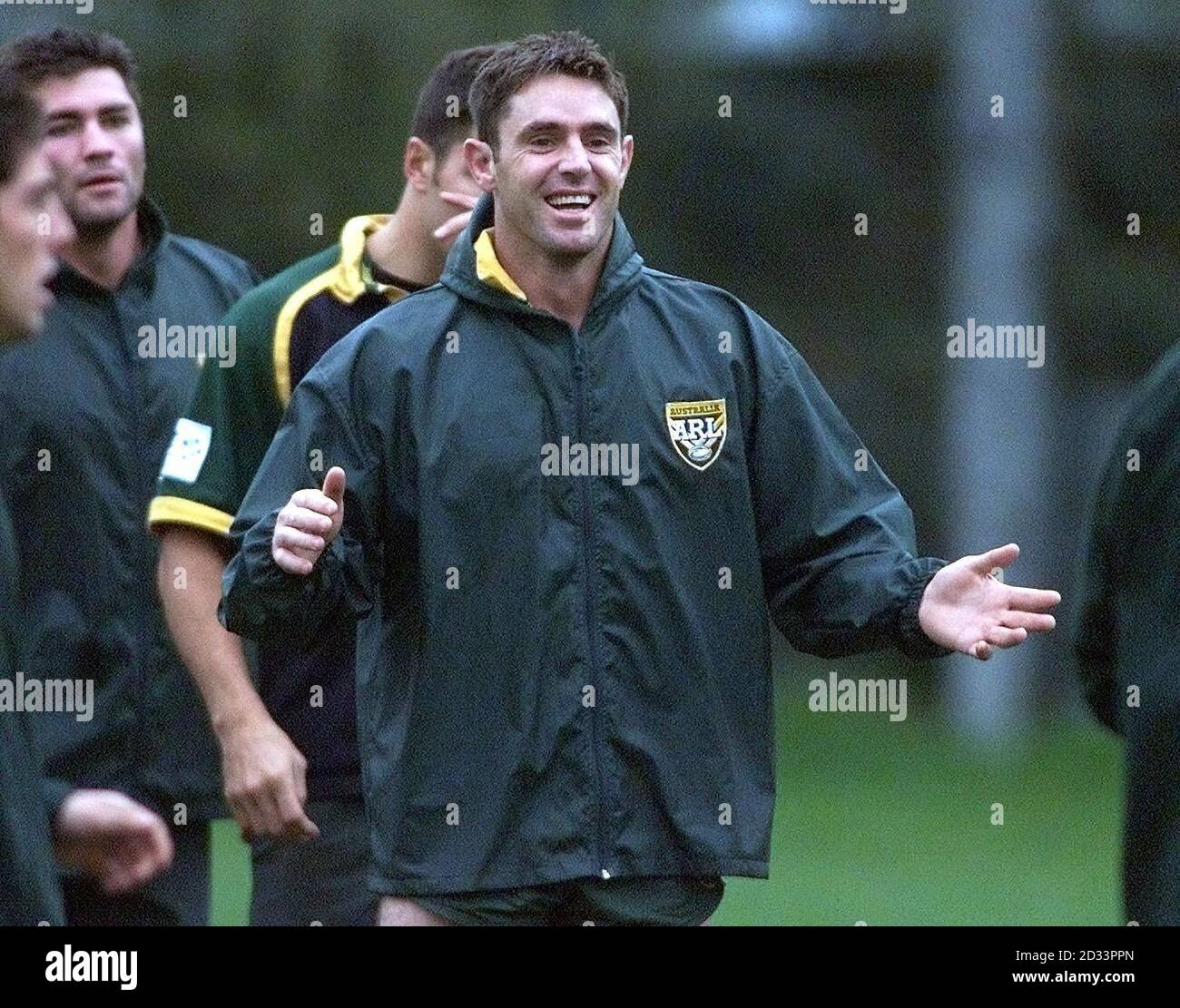 Le capitaine australien Brad Fittler participe à une séance d'entraînement sur les terrains de jeux de Kirkstall, à Leeds.Australie Prenez la Grande-Bretagne le 24/11/01 au JJB Stadium, Wigan.* pour la troisième et décider de la correspondance de test. Banque D'Images