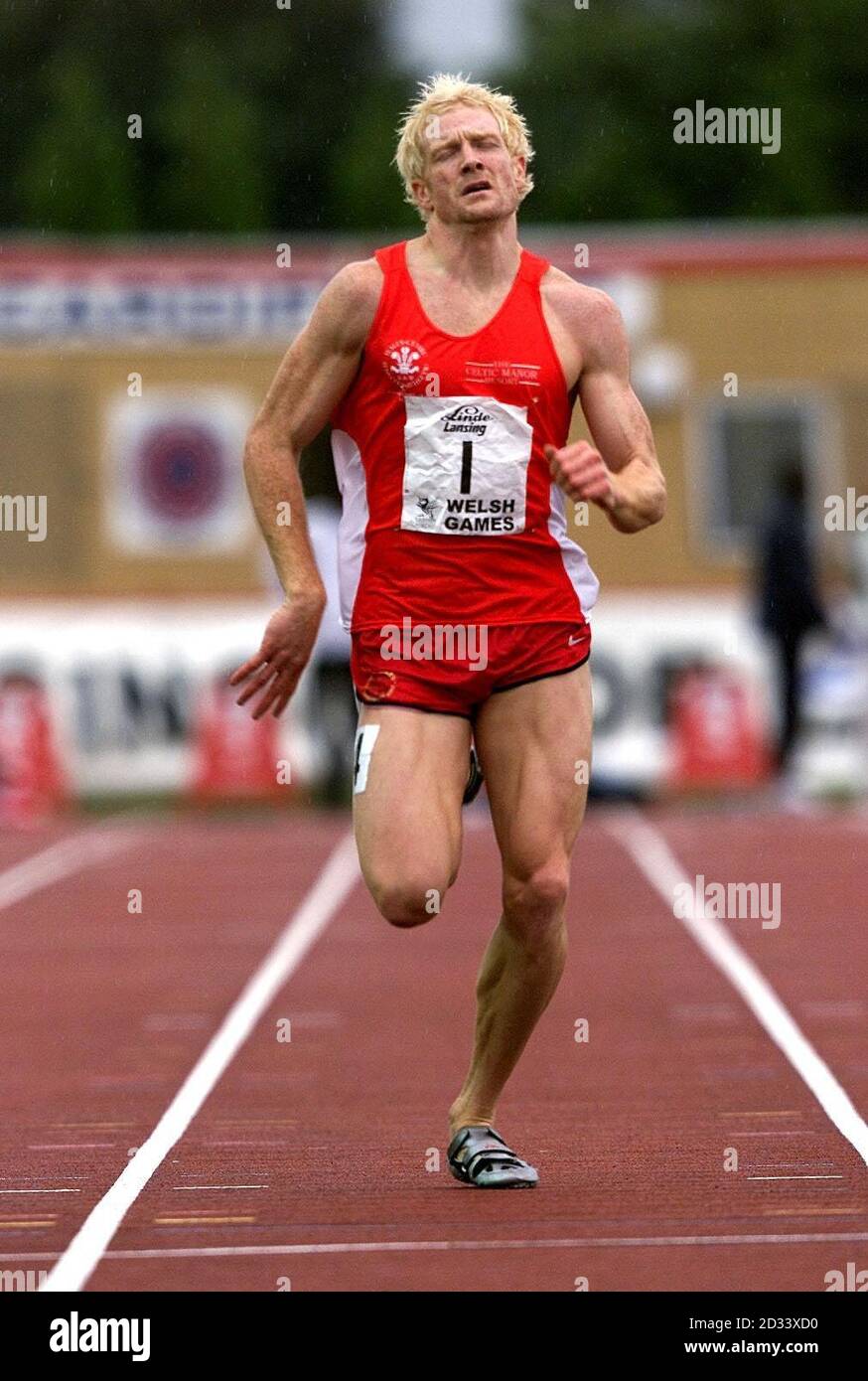 Iwan Thomas du pays de Galles concourt dans le Mens 400 mètres pendant les Jeux gallois à Cardiff. Banque D'Images