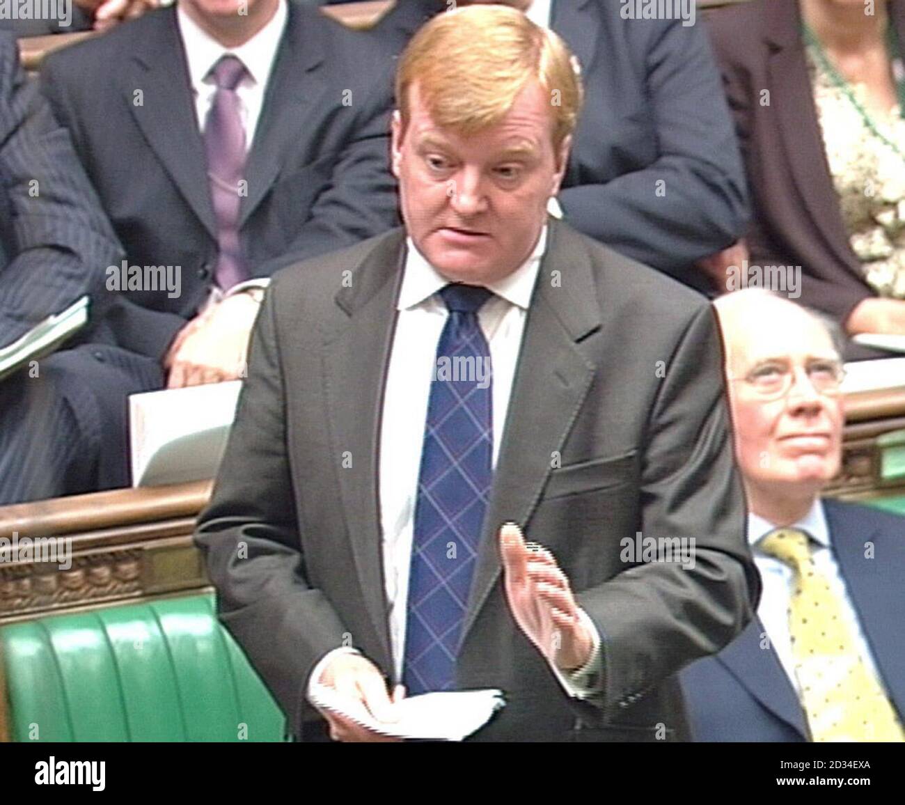 Charles Kennedy, chef du Parti libéral-démocrate, pendant l'heure des questions hebdomadaire du premier ministre à la Chambre des communes, Londres, le mercredi 12 2005 octobre. APPUYEZ SUR ASSOCIATION photo. Le crédit photo devrait se lire comme suit : PA Banque D'Images