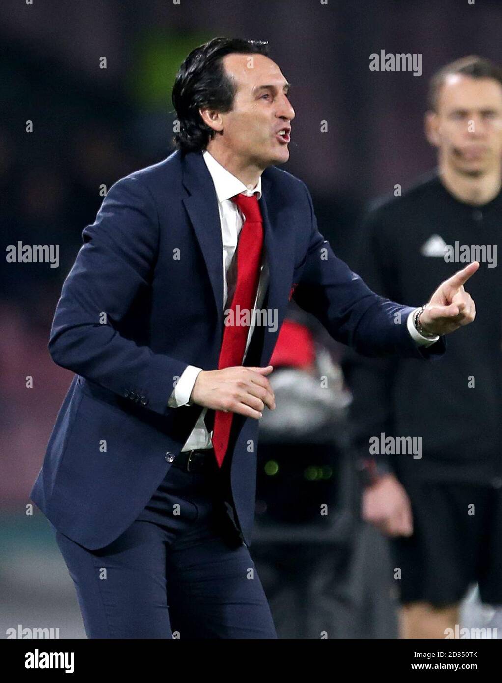 Unai Emery Arsenal manager sur la ligne de touche au cours de l'UEFA Europa League quart de finale deuxième match à la jambe du stade San Paolo, Naples. Banque D'Images