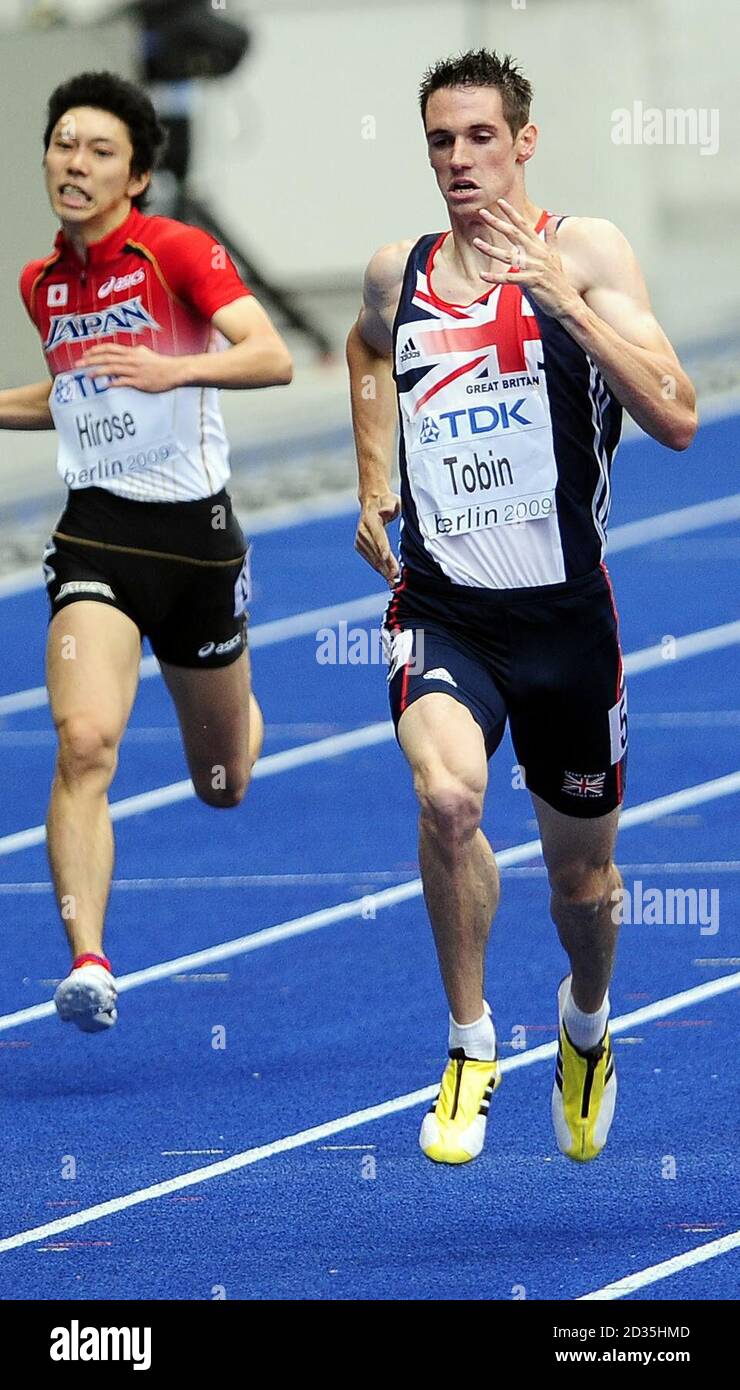 Robert Tobin, de Grande-Bretagne, participe à la première ronde du 200 m masculin lors des championnats du monde de l'IAAF à l'Olympiastadion, à Berlin. Banque D'Images