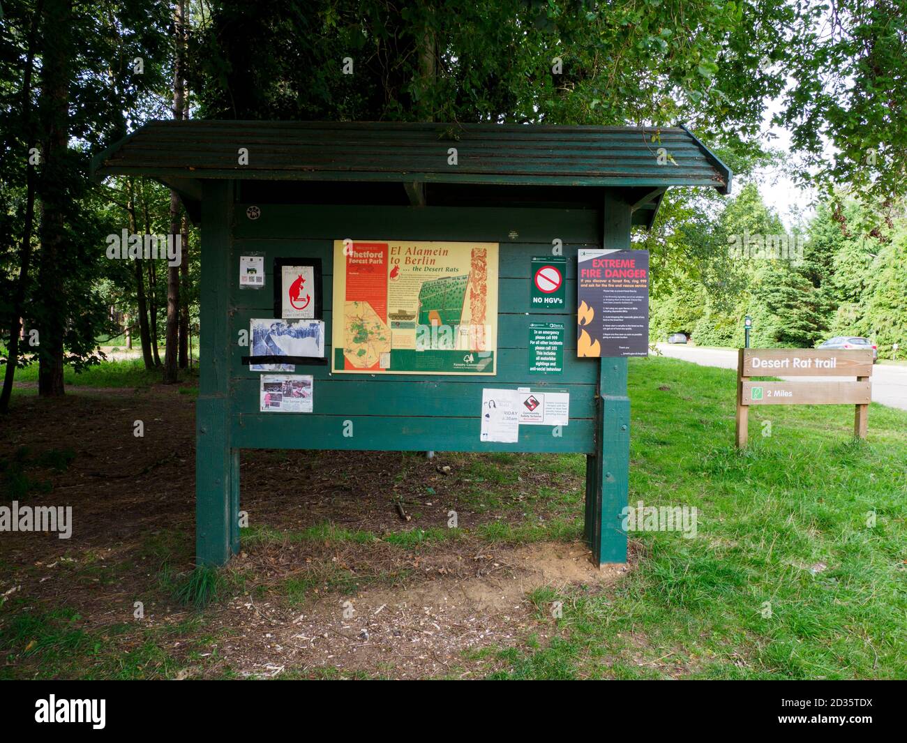 Le sentier des rats du désert autour de l'ancienne base des rats du désert, forêt de Thetford, Norfolk, Royaume-Uni, Banque D'Images