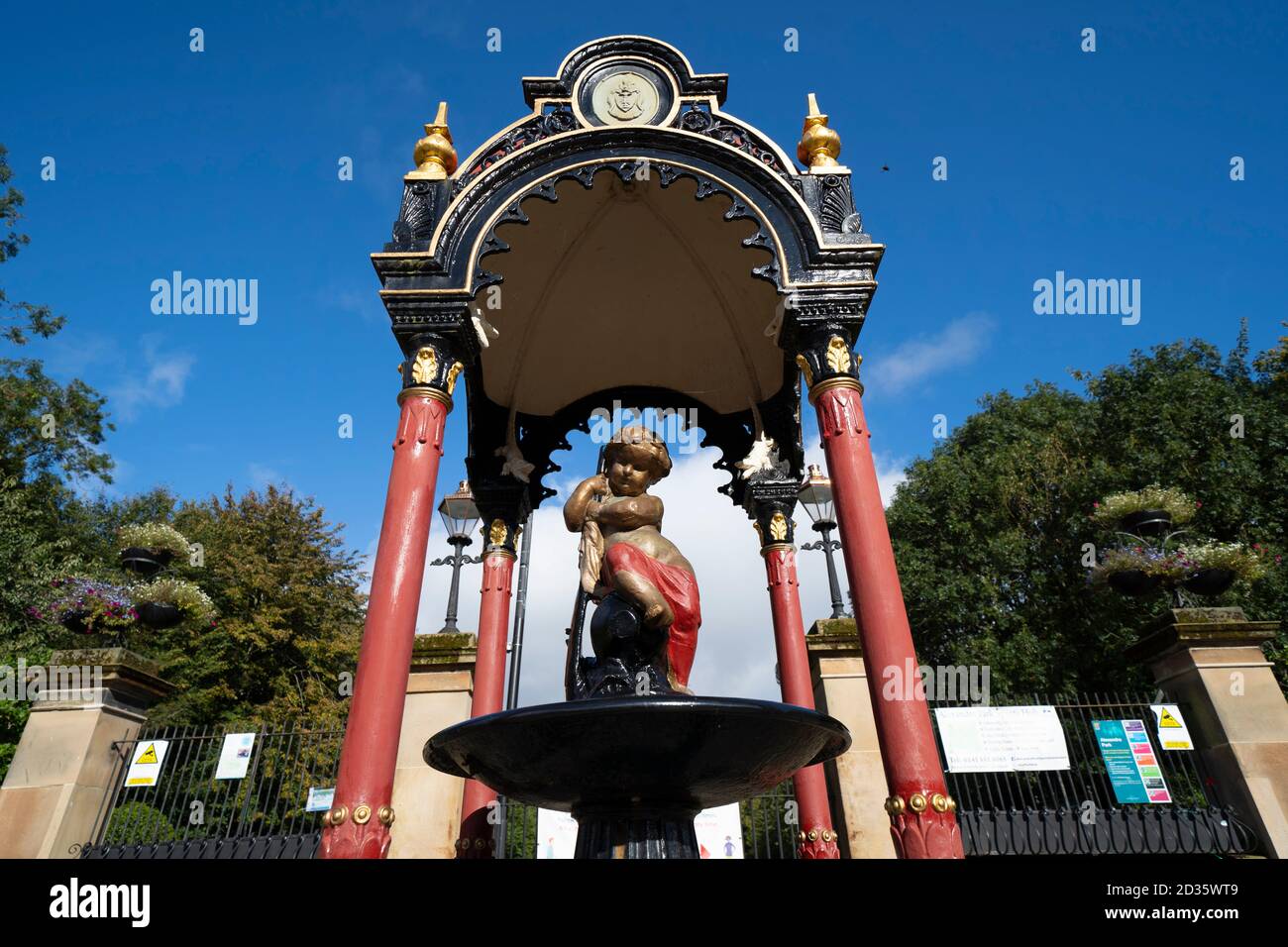 Glasgow, Écosse, Royaume-Uni. 7 octobre 2020. Le magazine Time Out a nommé Dennistoun dans l'East End de Glasgow comme l'un des quartiers les plus cool du monde. Photo ; entrée au parc Alexandra . Iain Masterton/Alay Live News Banque D'Images